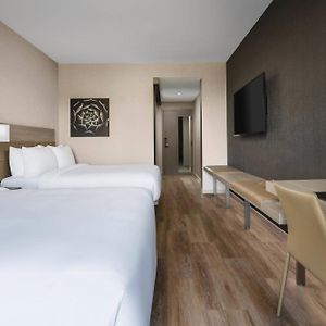 Chambre Lit Queen-Size